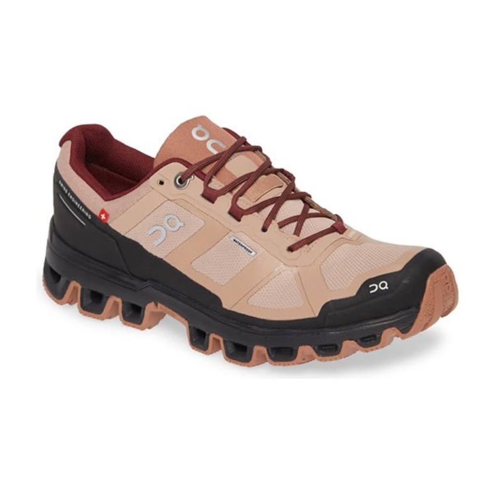 ON Cloudventure Waterproof Trail-Running Shoes Rosebrown/Mulberry Womens Sz 6.5